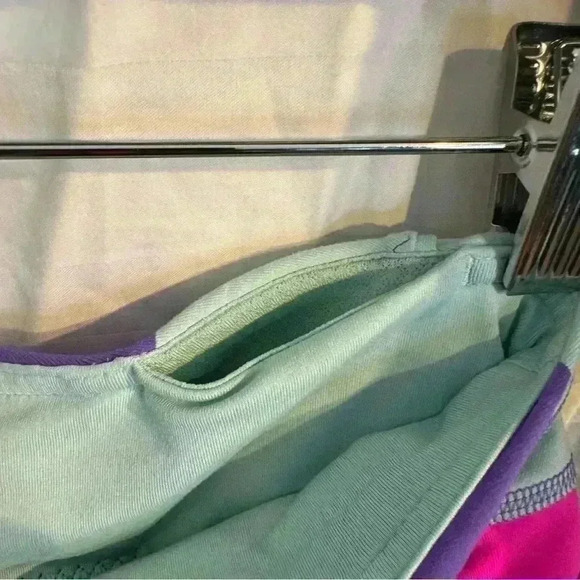 Lululemon leggings - Picture 2 of 16